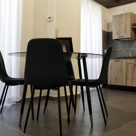 Porta Nuova Luxury Apartments Турин Екстер'єр фото
